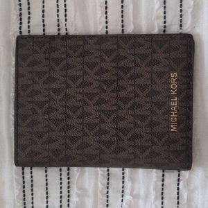 Passport wallet